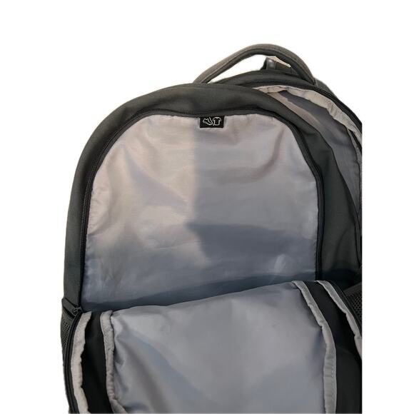 Under Armour Gray Black Hustle 5.0 Backpack - Picture 3 of 4